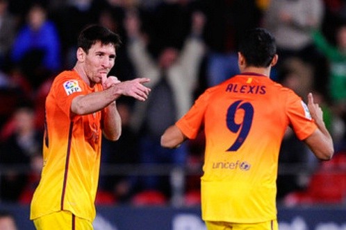 5 - Số cú hat-trick trong một mùa La Liga. Messi ghi 5 hat-trick trong năm 2012 của mùa giải 2011/12 trong tổng số 8 hat-trick.